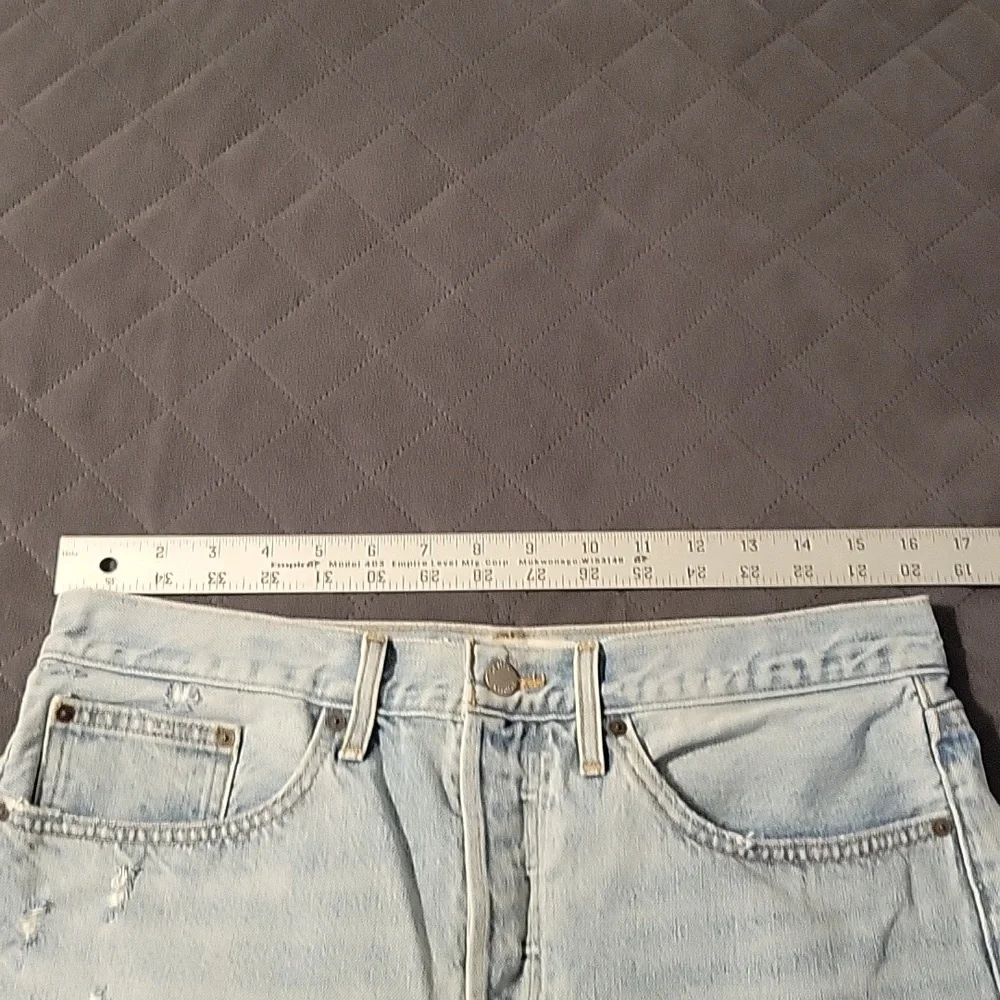 Denim Forum short - Picture 7 of 10